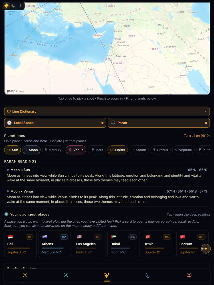iPad'de astrokartografi: harita, paran enlemi okumaları ve en güçlü yerler kartları.